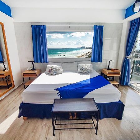 Paradise Beachfront & Nightlife Heart Cancún Eksteriør billede