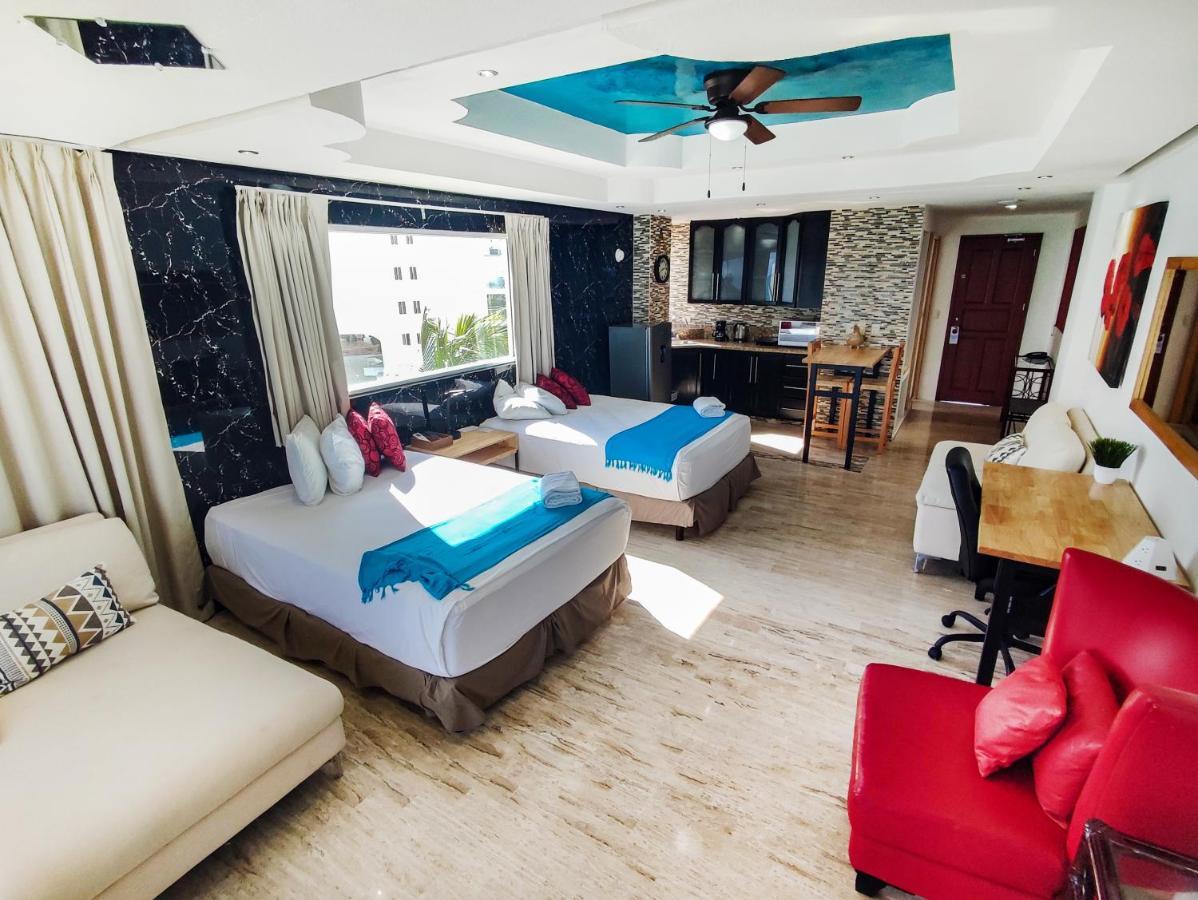 Paradise Beachfront & Nightlife Heart Cancún Eksteriør billede
